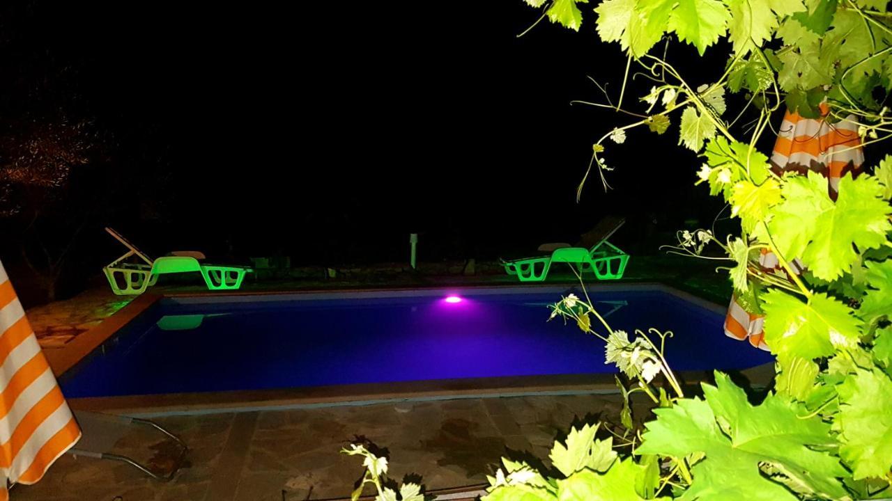 Apartman Vojaline Milna (Brac) Exterior foto