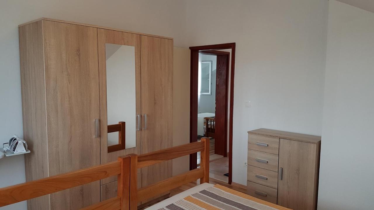 Apartman Vojaline Milna (Brac) Exterior foto